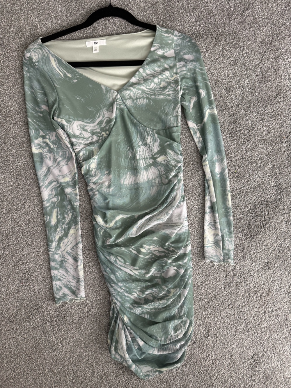 bp Sage Marble-Print Long Sleeve Ruched Dress Top